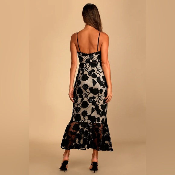 Lulu's Black Floral Midi Dress - Picture 3 of 3